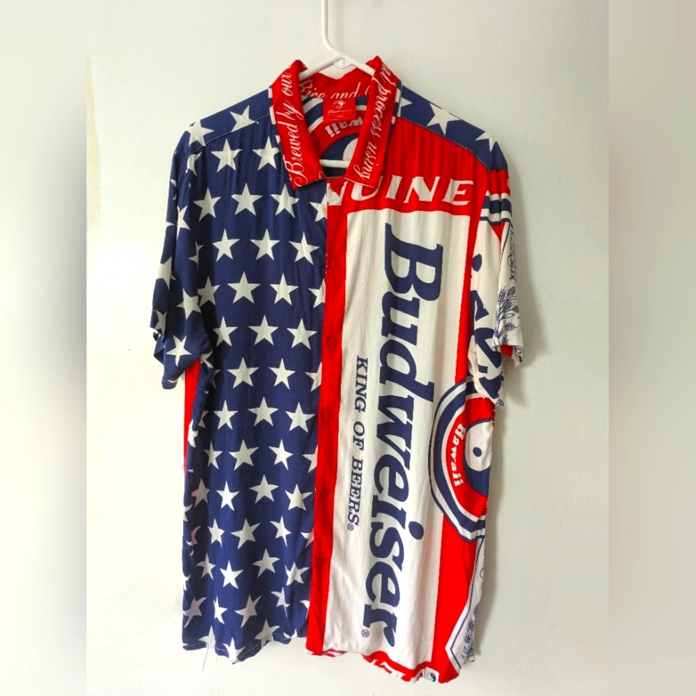 Officially licensed Budweiser button down tee size large